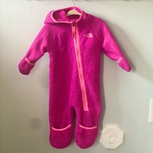 Girls jacket onesie The North face 3-6 months